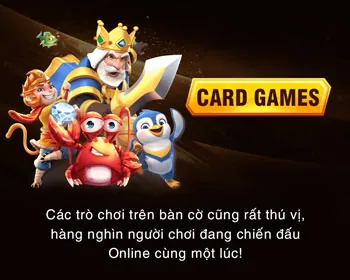 Hai chú gà chọi đang thi đấu